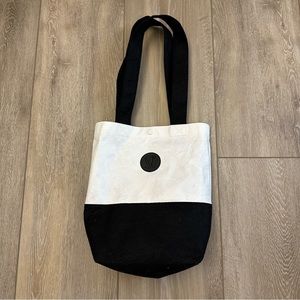 Lululemon small fabric tote